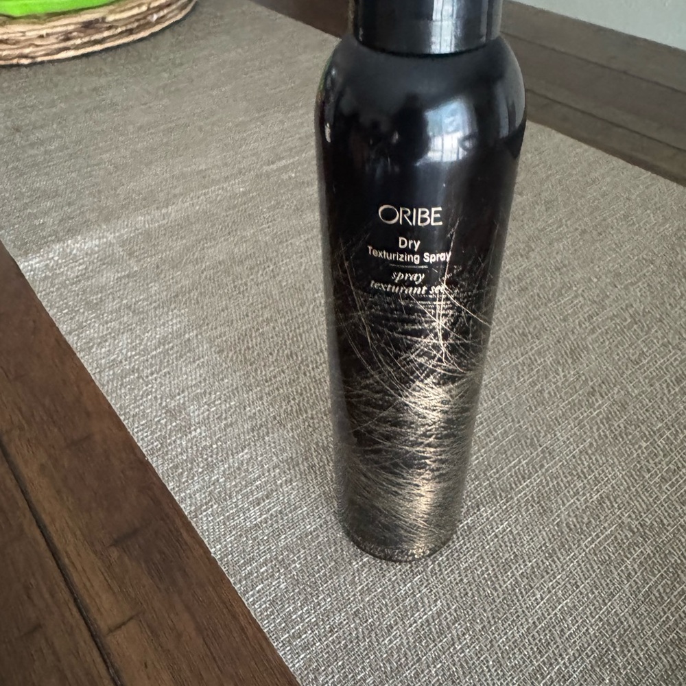 Oribe Black and Gold Texturizing Spray